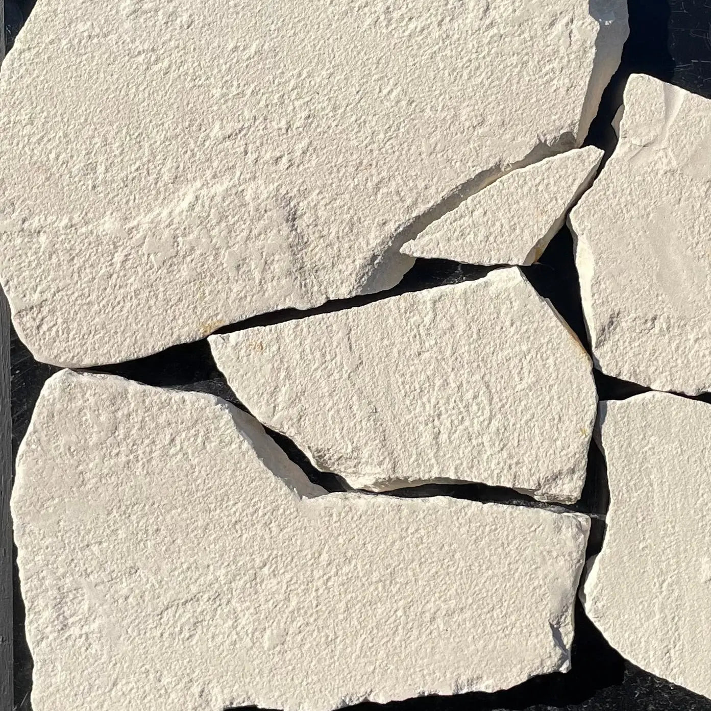 Xavier Mint White Fieldstone Natural Stone - Flats Fin and Furn